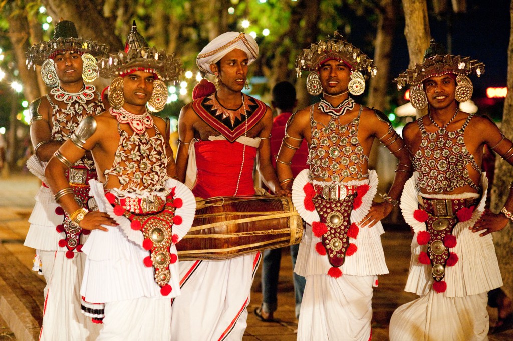 Hochzeitsfotos von Sri Lanka • Land der Glückseligkeit